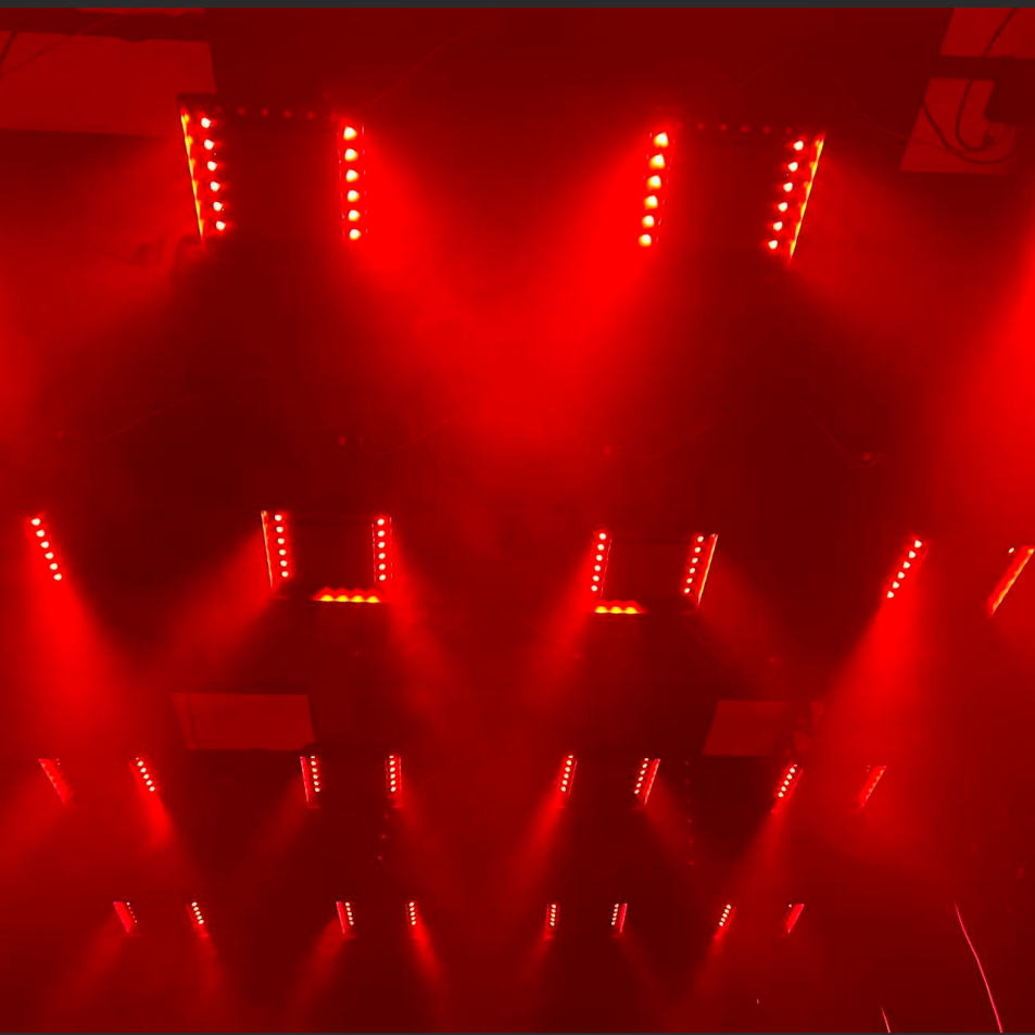Pixel Wave Light for Immersive Digital Art Galleries